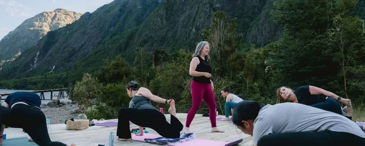 Patagonian sitomaton naisten joogaretriitti Chilessä