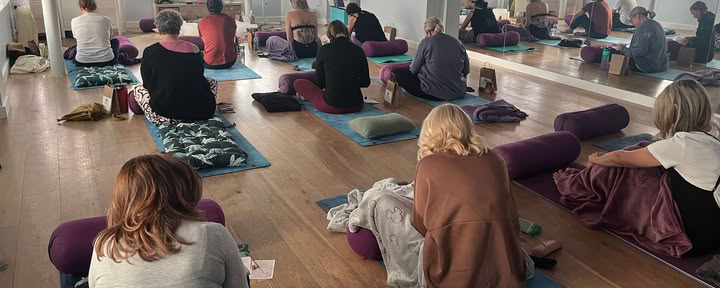 Meditaatio- ja lukuilta