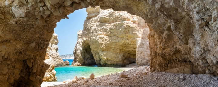 LIVE YOUR S.E.L.F. Reset-retriitti Androksella, Kreikassa
