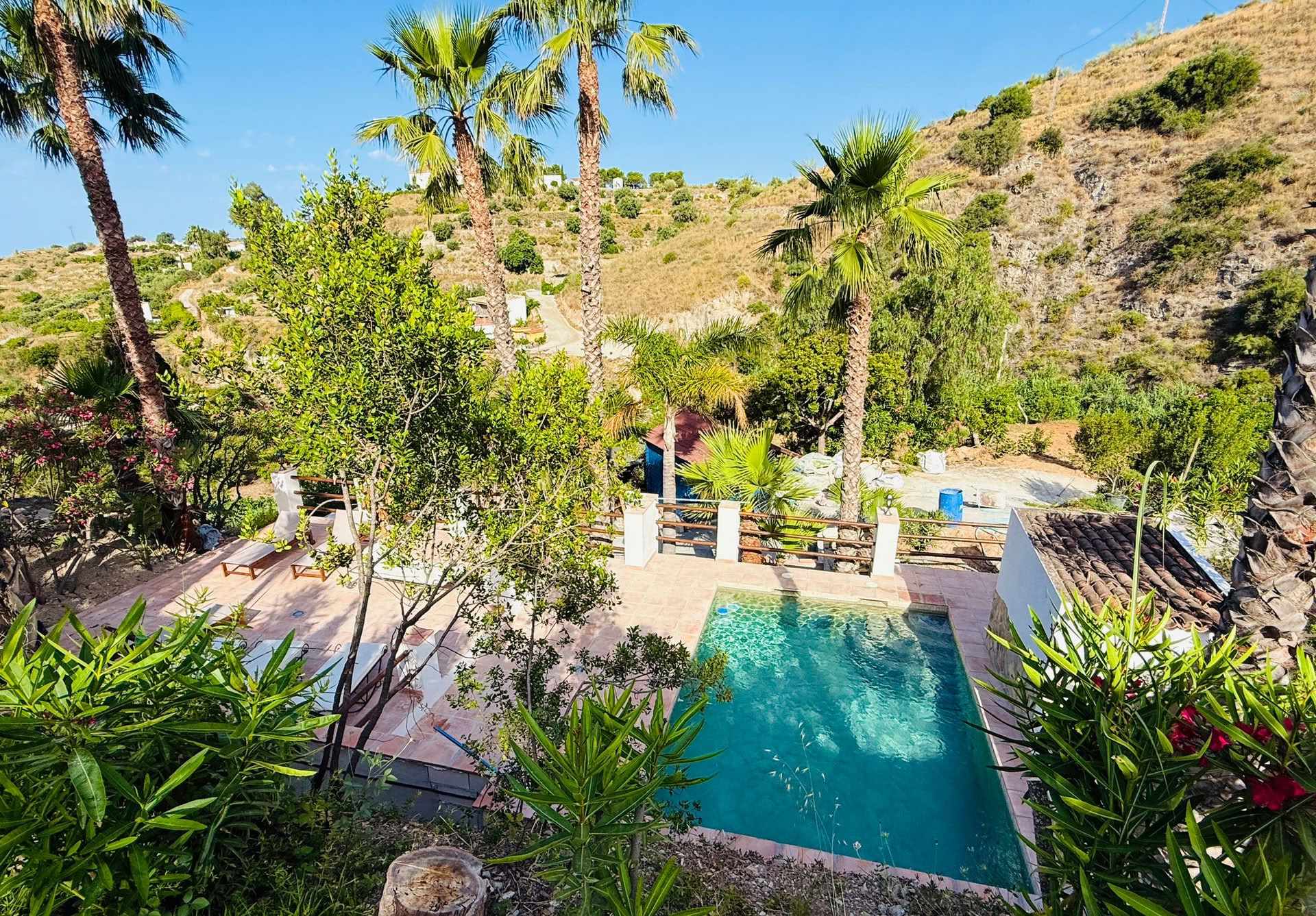 HOME" – Joogaretriitti
