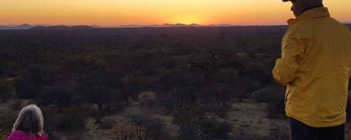 Opastettu safariajelu