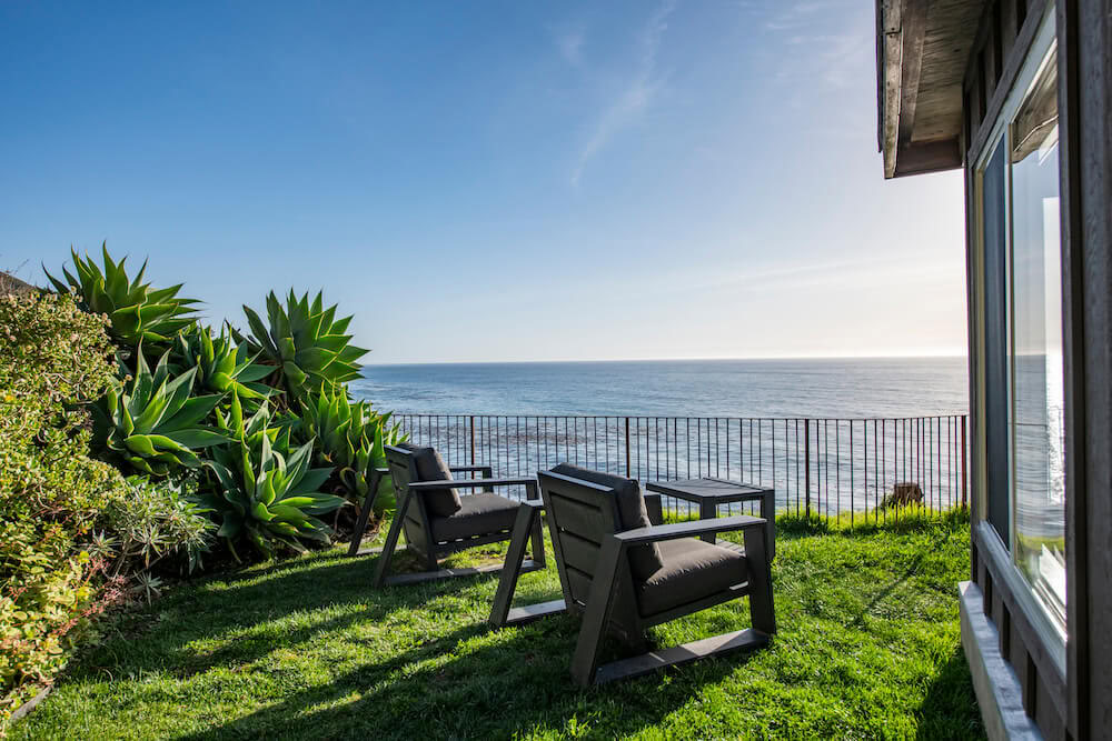 Nautinnon alkemia: Tunneälyn syventäminen rituaalien ja aistillisen somatiikan avulla