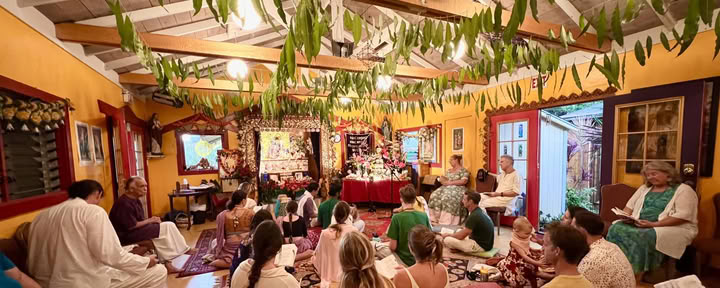Keskiviikon illan kirtan-vegetaarinen rakkausateria