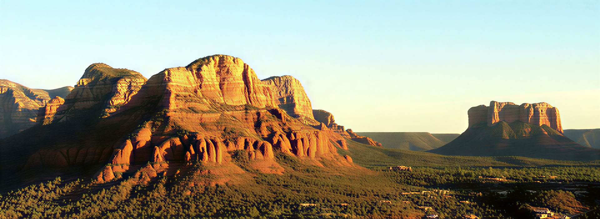 Sedonan Arizonan jooga-, vaellus- ja parannusretriitti