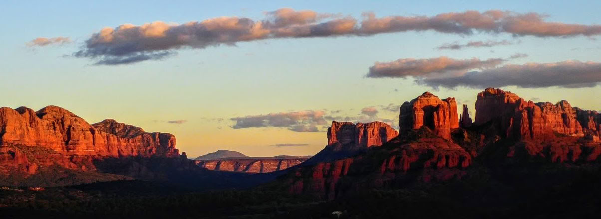 Sedonan Arizonan jooga-, vaellus- ja parannusretriitti