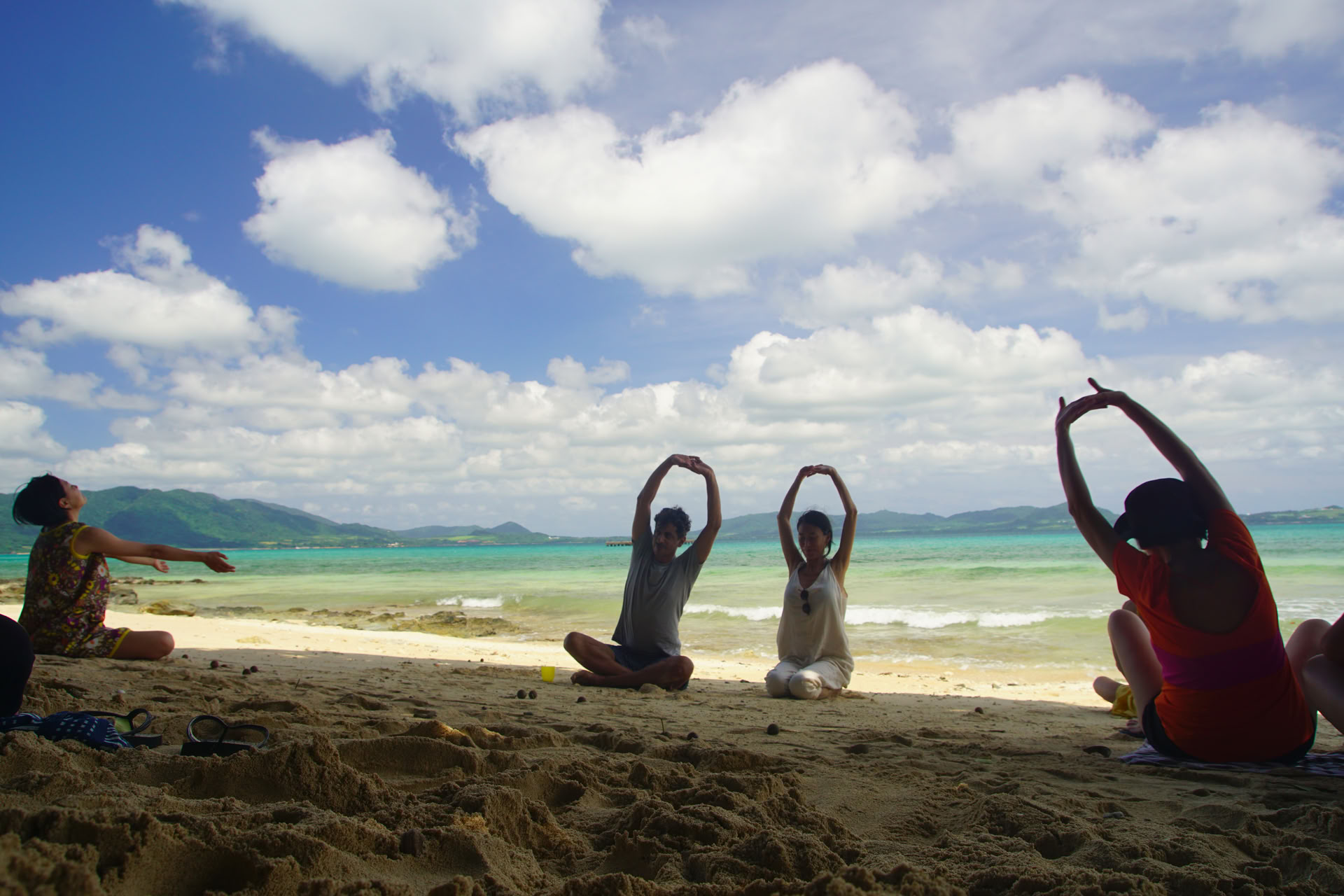 Hidastumisen taito: jooga- ja qigong-retriitti Yoga kuukan kanssa