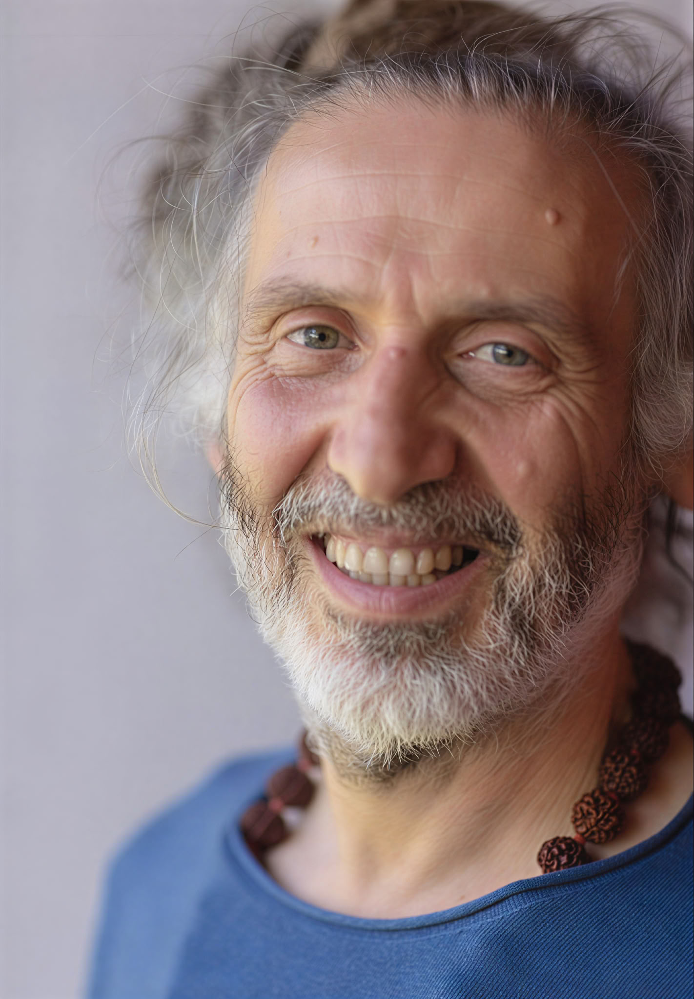 Iyengar-joogan työpaja Christian Pisanon kanssa
