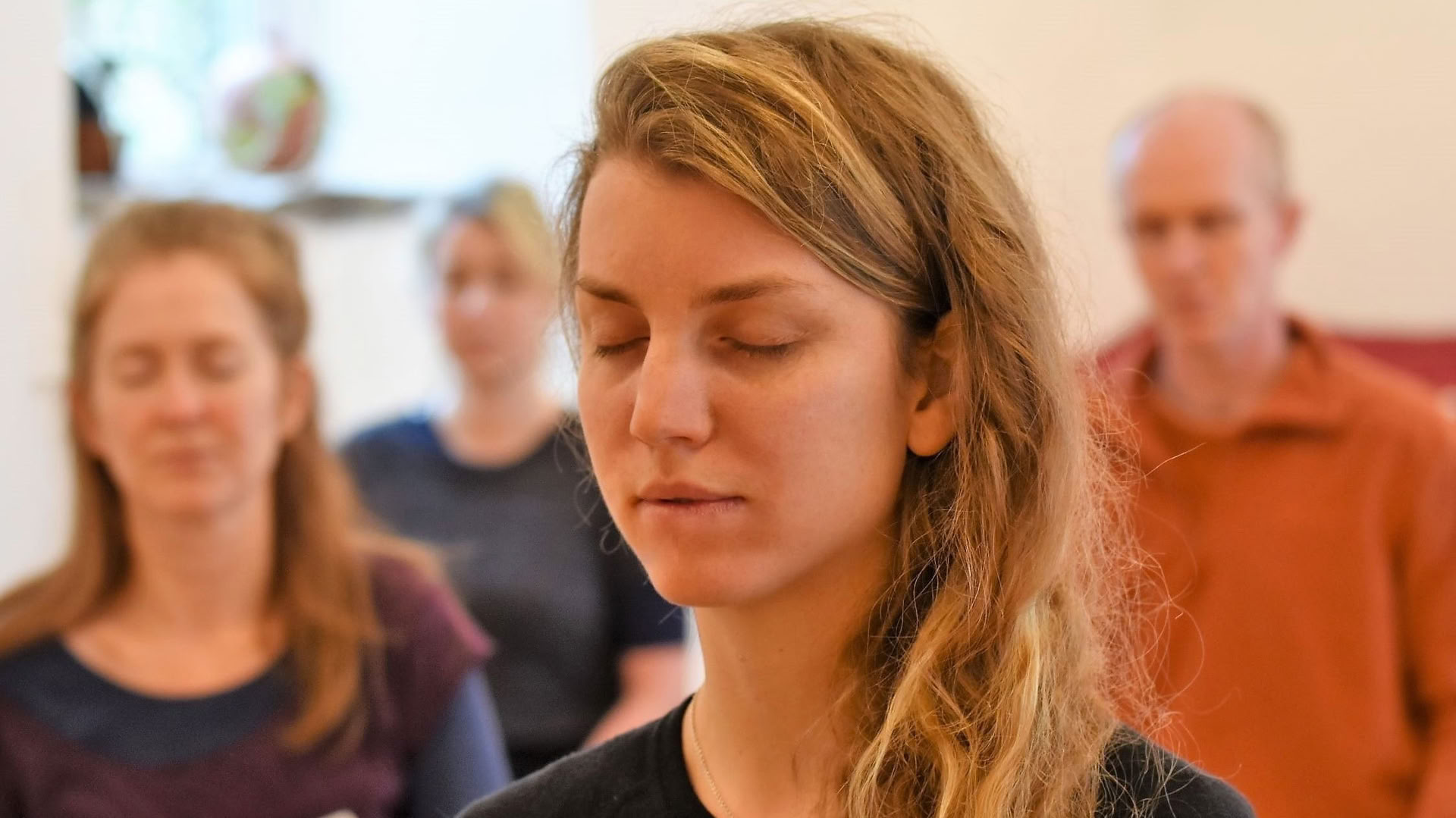 Mantra OM | Itseopiskelukurssi