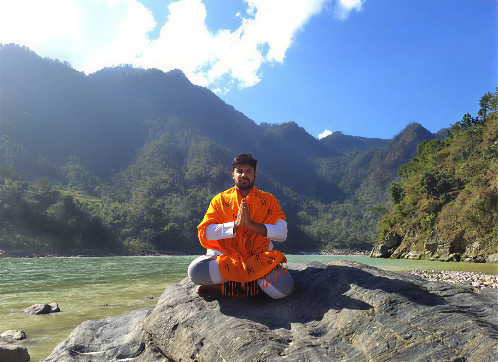 Pikameditaatio Rishikeshissä