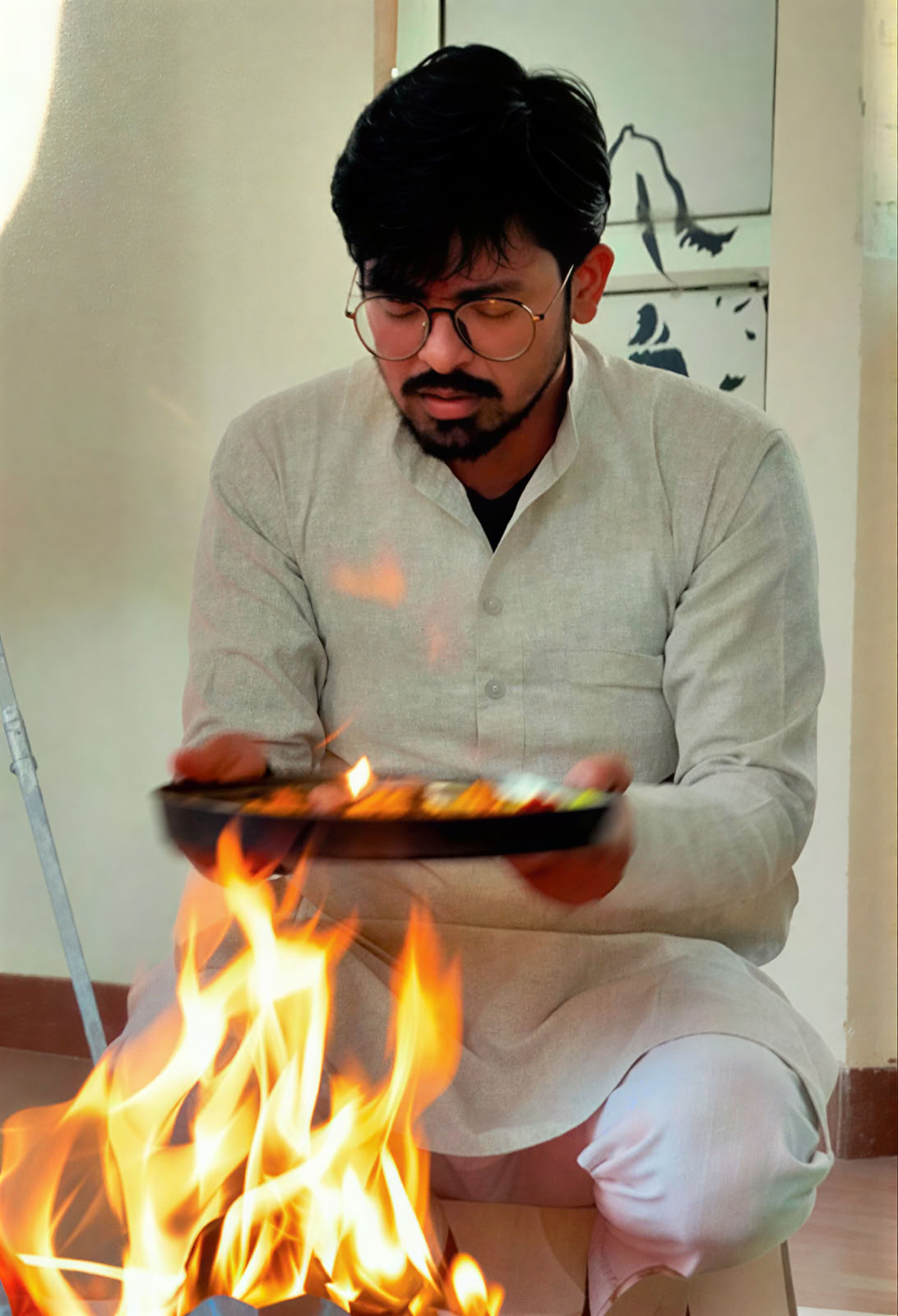 150 tunnin meditaatiokurssi