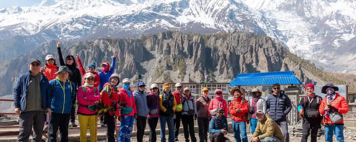 Annapurnan kierroksen joogavaellus Tilichon järvelle