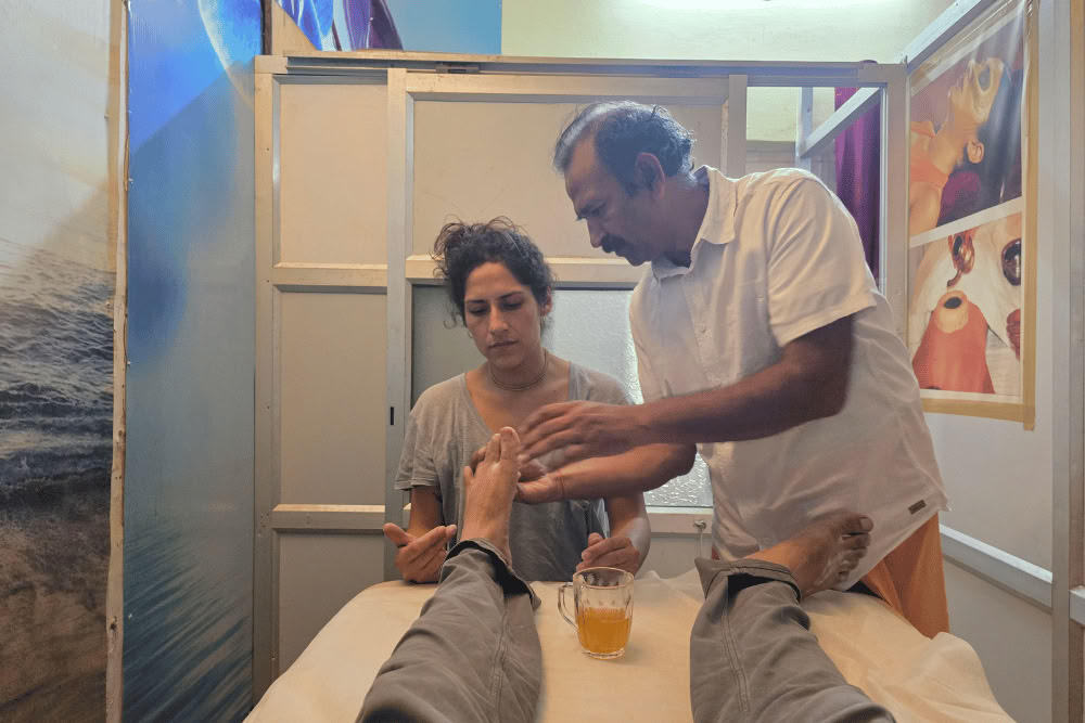21 päivän vaihtoehtoisen terapian kurssi Rishikeshissä