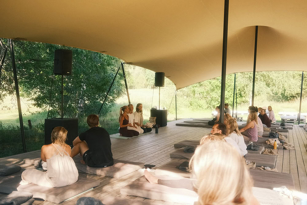 Joogaretriitti ja meditaatiokurssi Soul 1