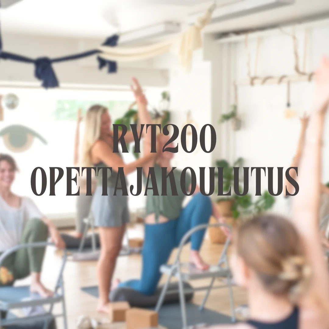 LUNAR YIN YOGA TEACHER TRAINING 100H