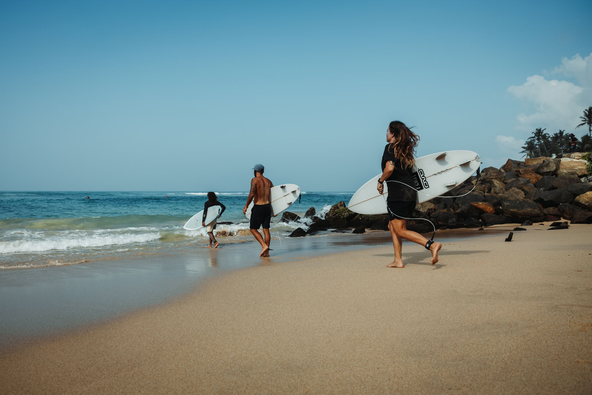 Sri Lankan surffaus- ja joogaseikkailu