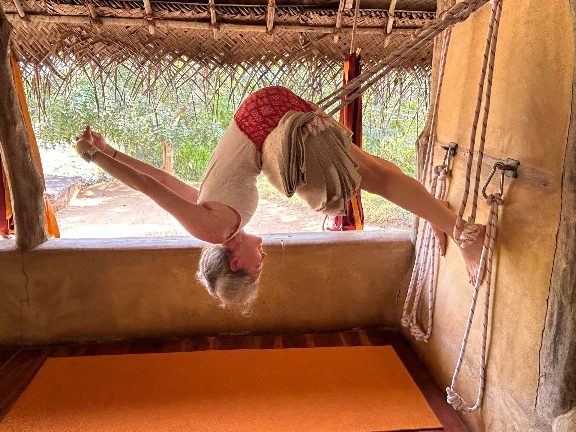 Georgia Marnham - Iyengarjooga