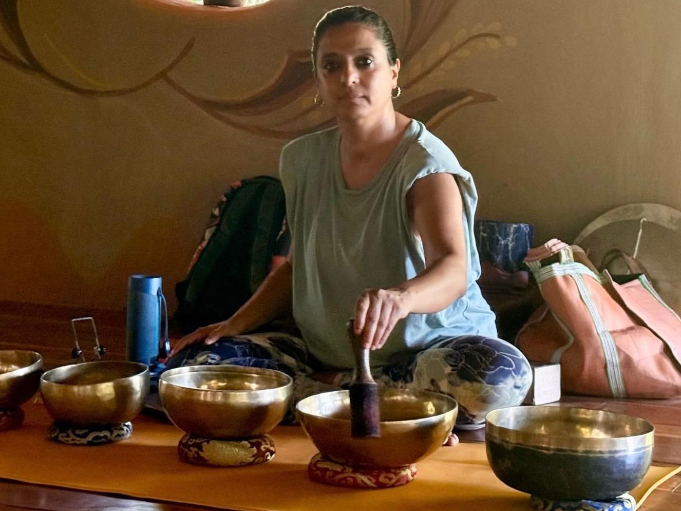 Samanta Duggal - Perinteinen hathajooga ja stressin purku