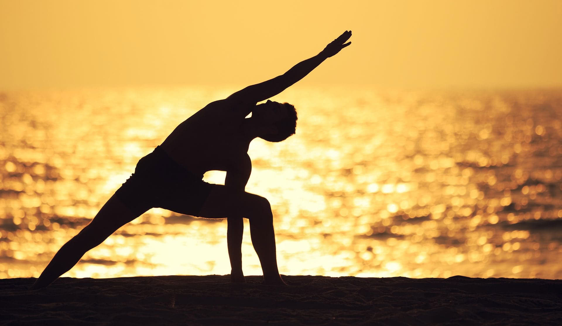 200 tunnin hatha-vinyasa-joogaopettajakoulutus – 31.1.–25.2.