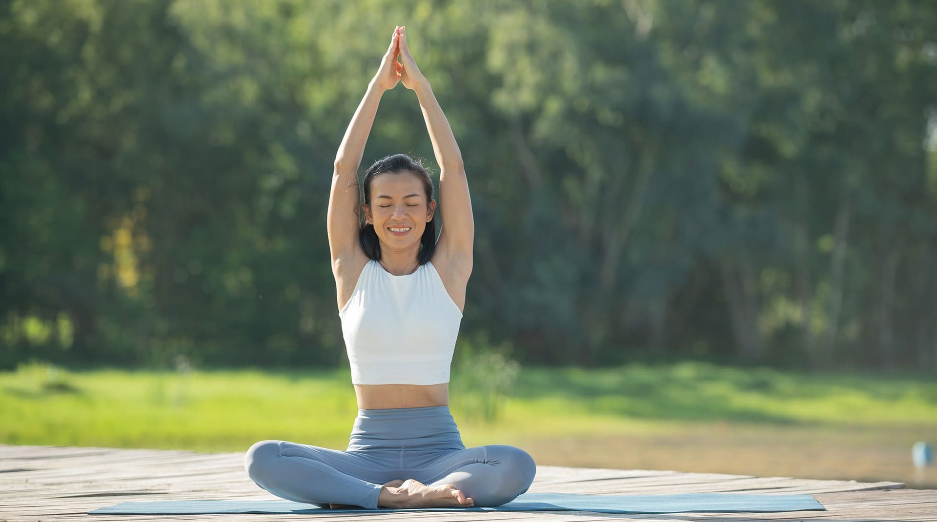 200 tunnin hatha-vinyasa-joogaopettajakoulutus – 31.1.–25.2.