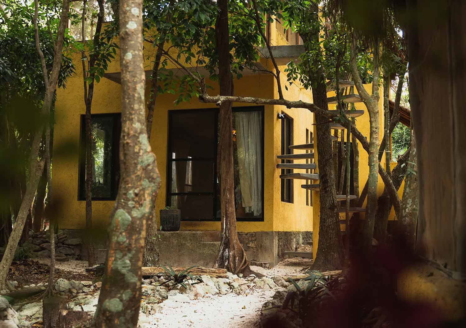 Yksi Joogan Hengenveto Ashram