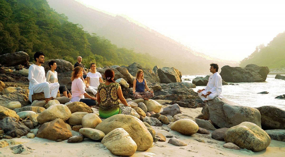 Maa Yoga Ashram - Ayurvedinen retriitti- ja hoitokeskus