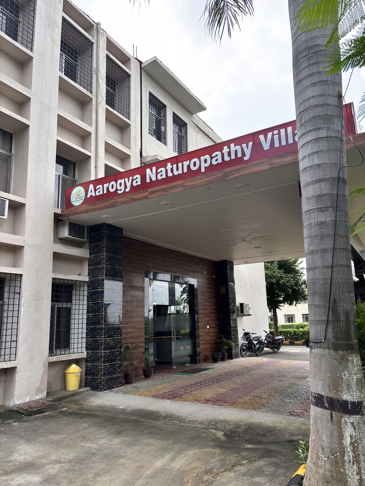 Aarogya Naturopaattikylä