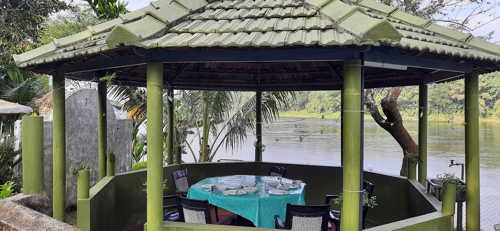 Elephant Pass Ayurveda- ja joogaretriitti | Resort Kerala
