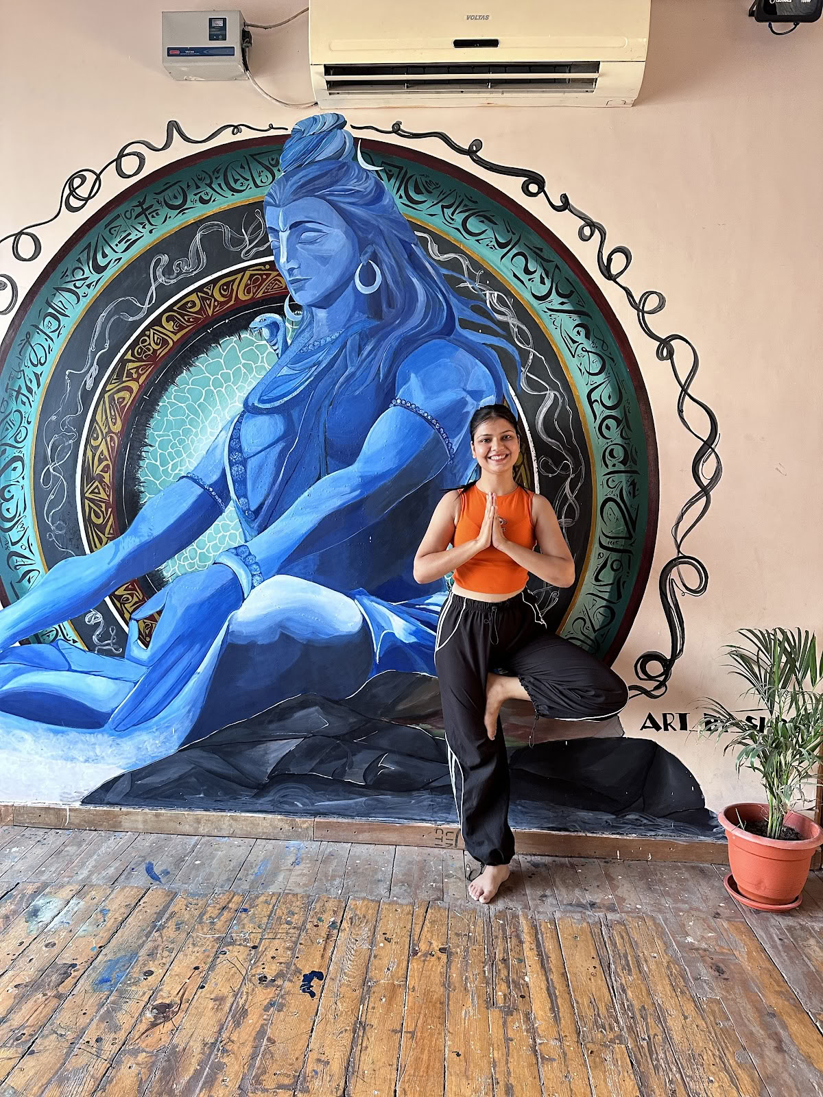 AYM Yoga -koulu