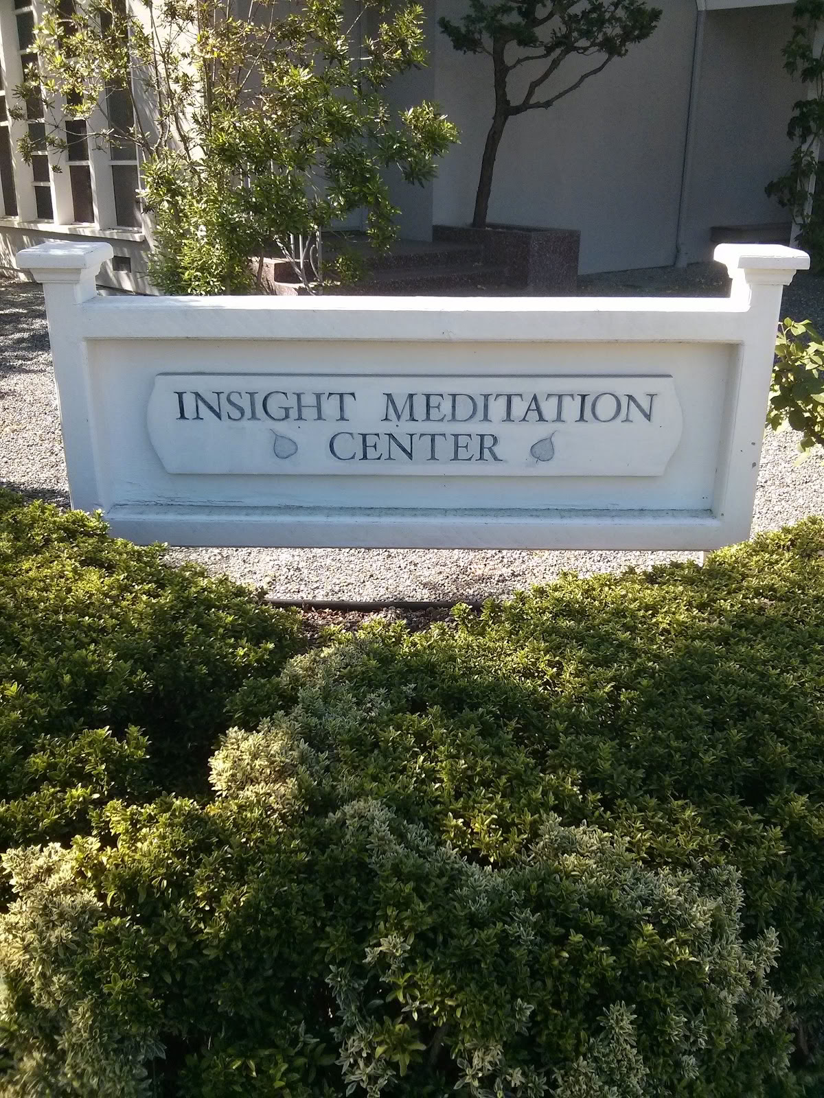 Oivallusmeditaatiokeskus