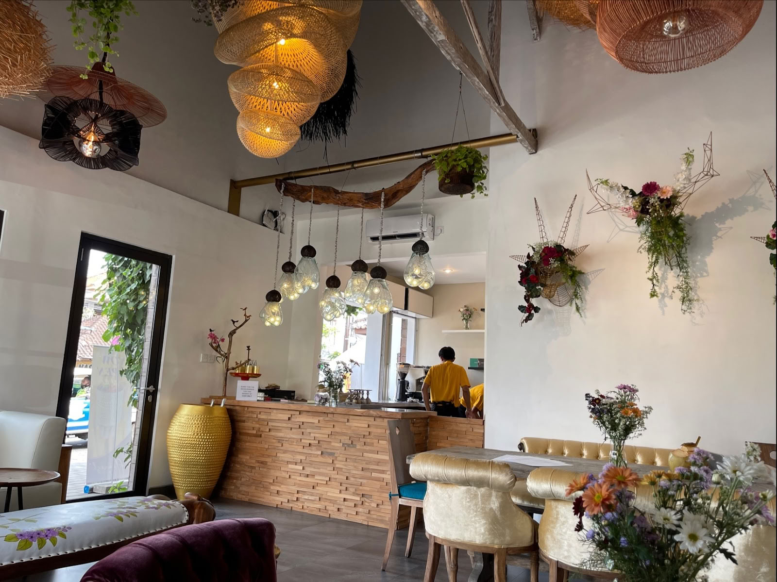 Heart Space Bali - Yinjooga & holistinen studio