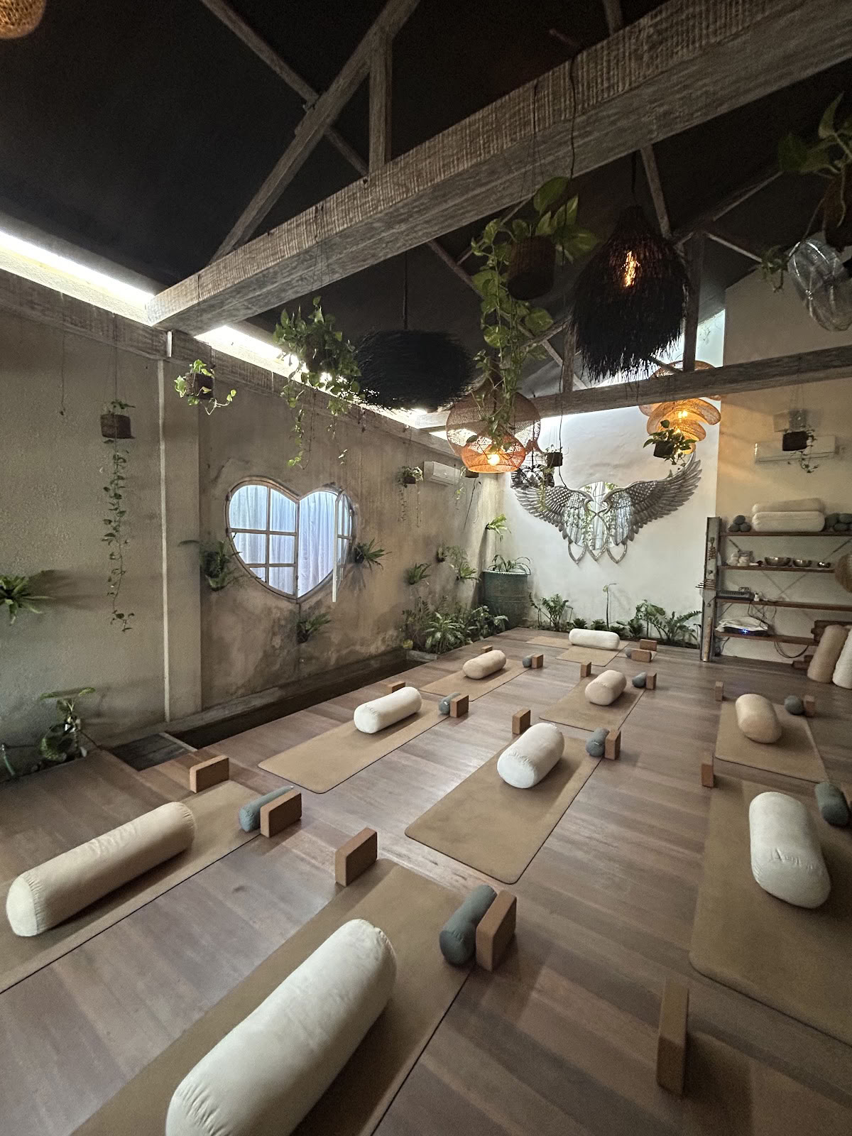 Heart Space Bali - Yinjooga & holistinen studio