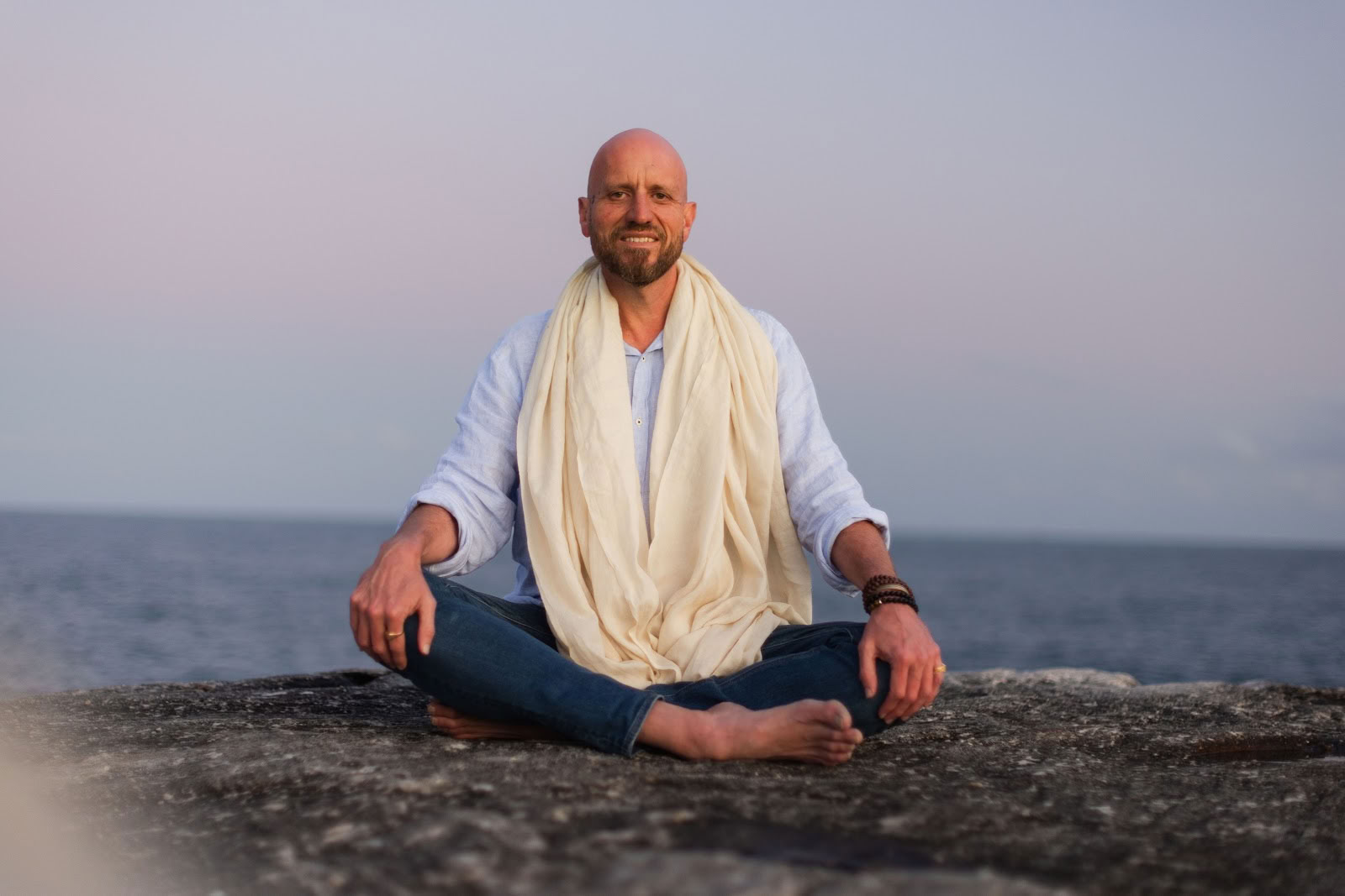 Geoff Rupp - Löydä rauhasi - vedinen meditaatio - vedinen astrologia - Himalajan hengitysharjoitukset - Ascending Minds -valmennus