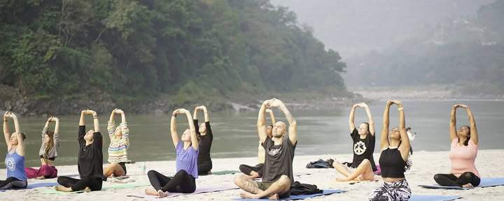 Kaivalyam Yoga School - Joogaopettajakoulutus Rishikeshissä