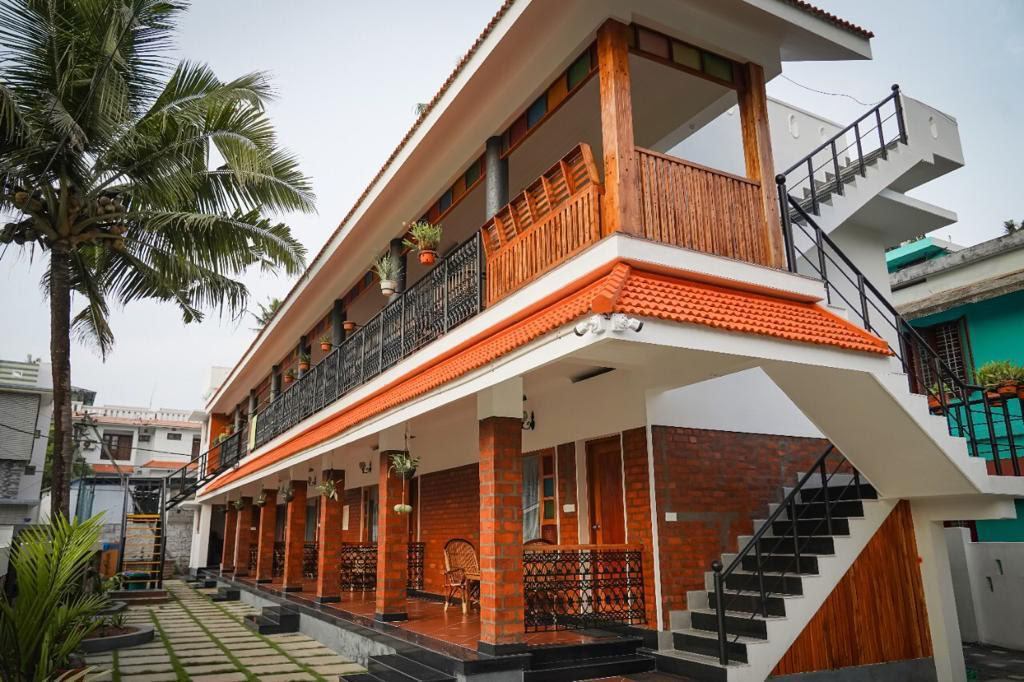 Kerala Yogashala – Paras joogakoulu Keralassa