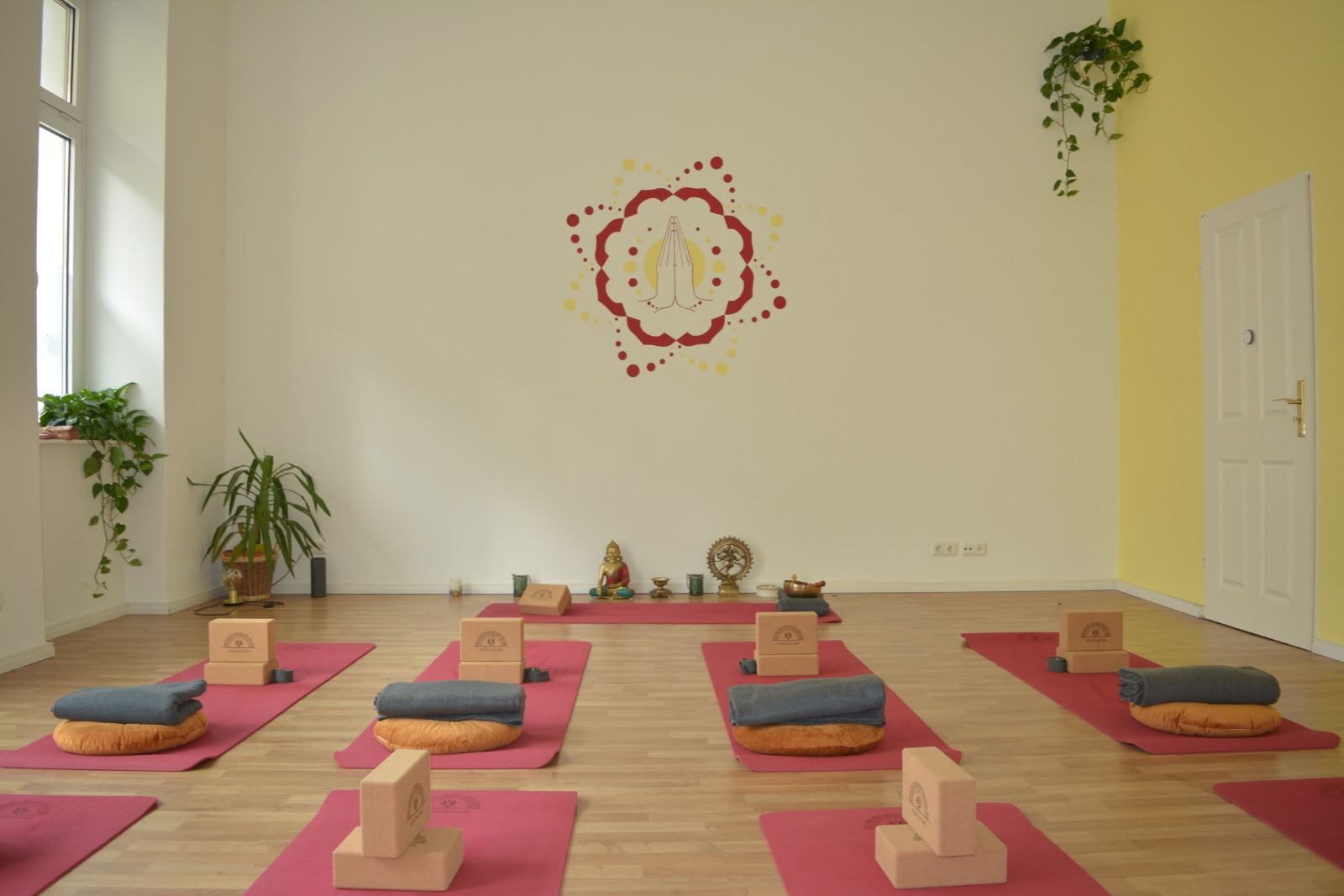Yogicescape - Jooga- ja hyvinvointistudio