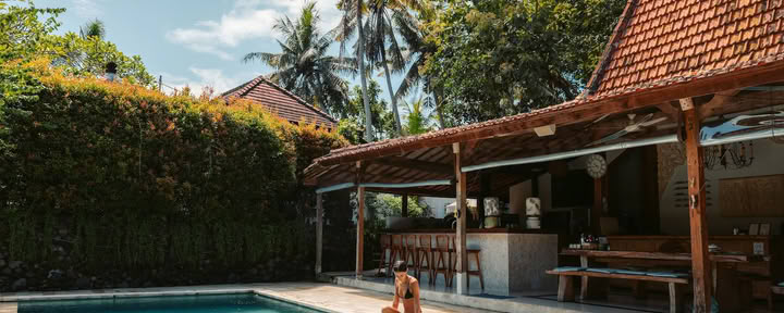 Pelan Pelan Bali Surf Camp & Joogaretriitti
