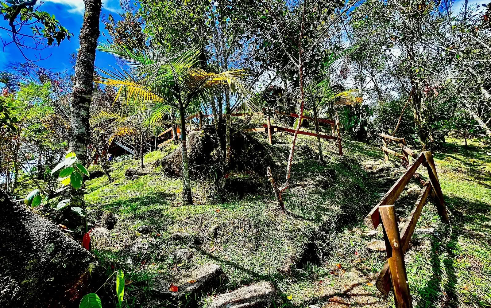 Pradisi Retreat -keskus