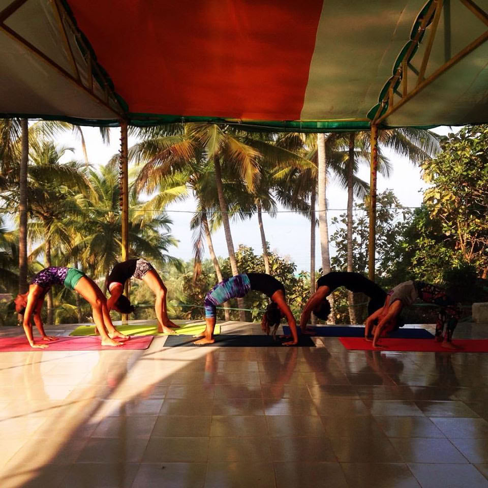 Joogaopettajakoulutus Goa - Sampoorna Yoga
