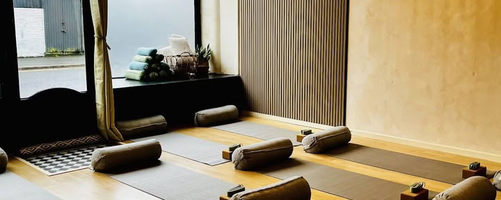 Joy Yoga Wellness Studio – Infrapunalämmitetty jooga