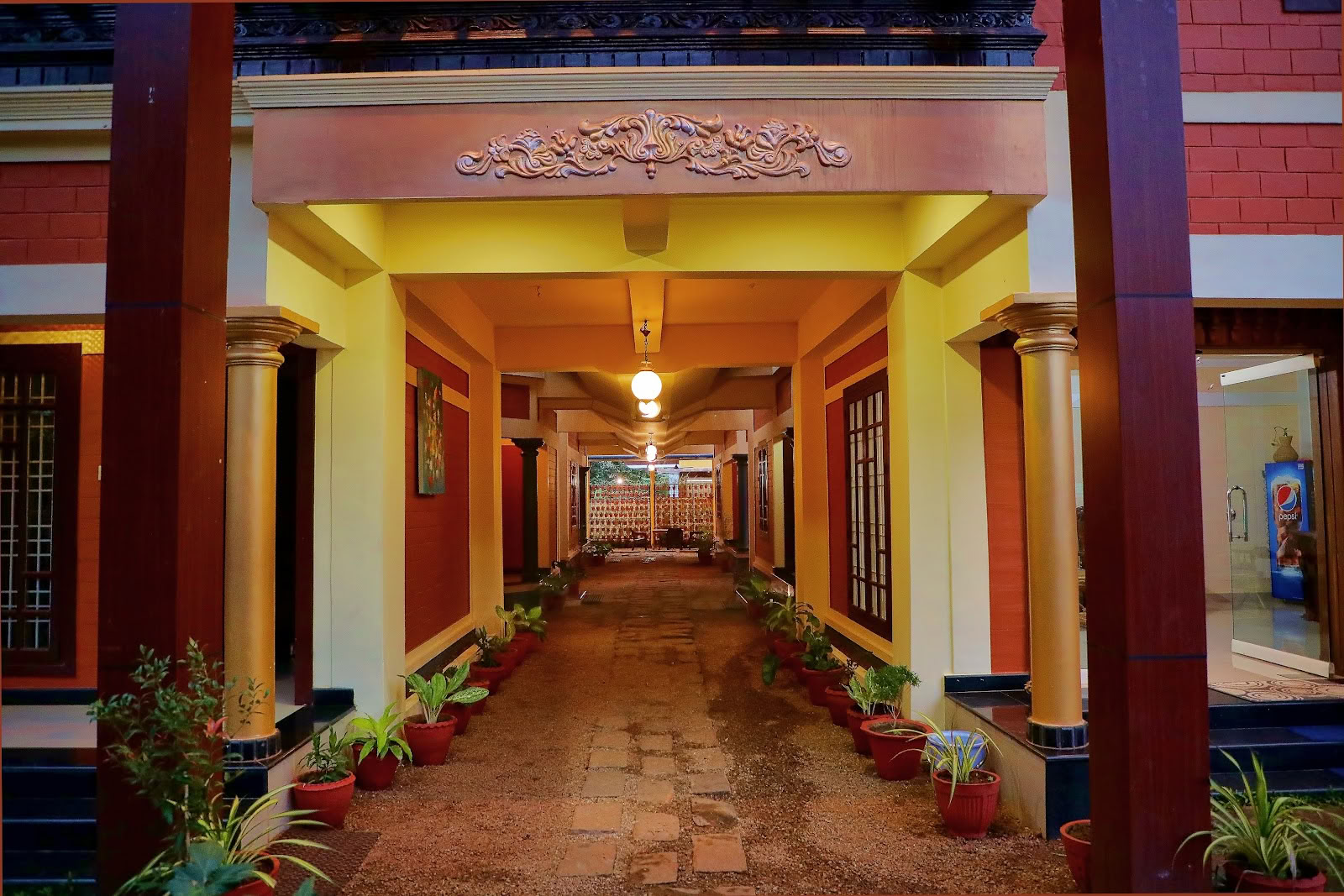 Dahlia Beach Resort