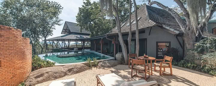 Rock Top Pool Villa (1 tai 2 makuuhuonetta)